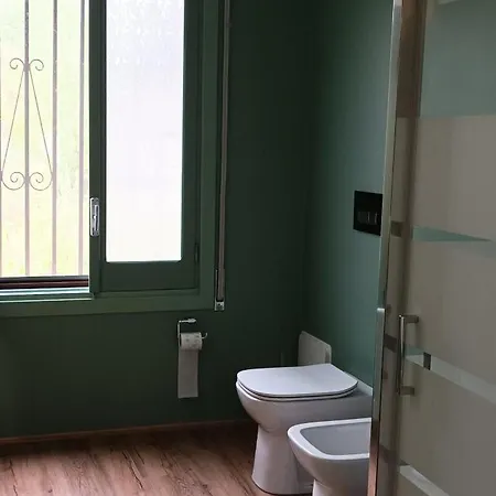 Panzió 7 Olmi Bologna 4*